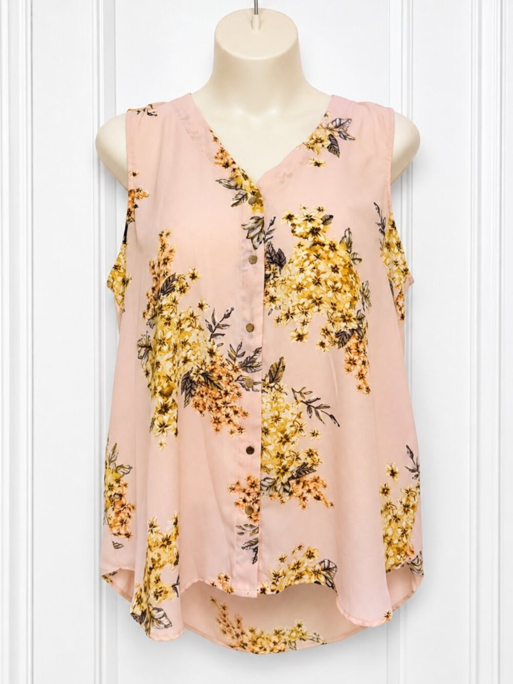 Maurices Floral Sleeveless Blouse XXL Pink Yellow Button Front